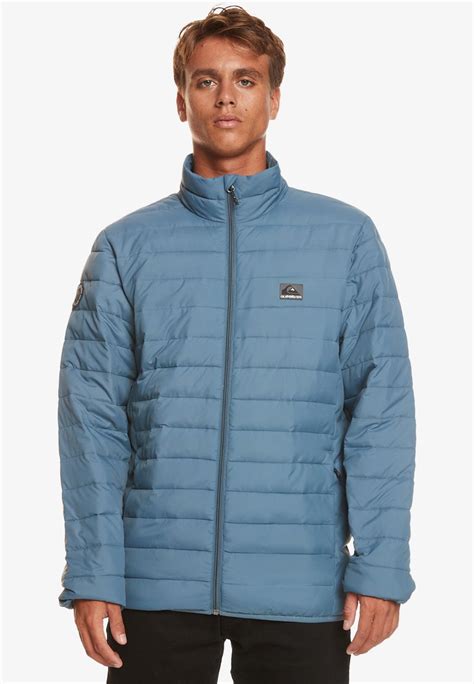 quiksilver winter jacket.